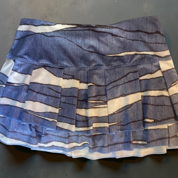 Lucky in Love  Blue and White  Skort - XS blue white , nylon spandex - Picture 5 of 5